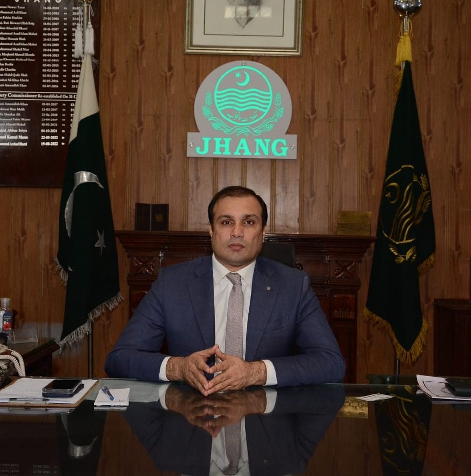 شہر میں سیوریج کے منصبوں پر تیزی کے ساتھ کام جاری ہے،عبداللہ خرم نیازی