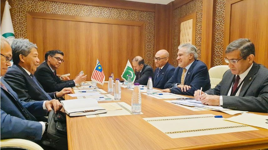 پاکستان اور ملائشیا کا دوطرفہ تجارت اور عوامی روابط بڑھانے کے عزم کا اعادہ