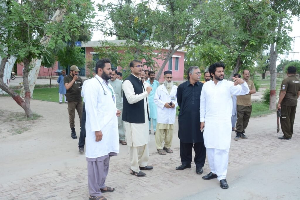ڈپٹی کمشنر محمد عمیر کا بنیادی مرکز صحت کوٹ لکھنانہ کاتفصیلی دورہ