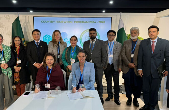 موسمیاتی تبدیلی اور ماحولیاتی رابطے کی وزارت اور گلوبل گرین گروتھ انسٹی ٹیوٹ کا چار سالہ کنٹری پروگرام فریم ورک ایگریمنٹ پر دستخط