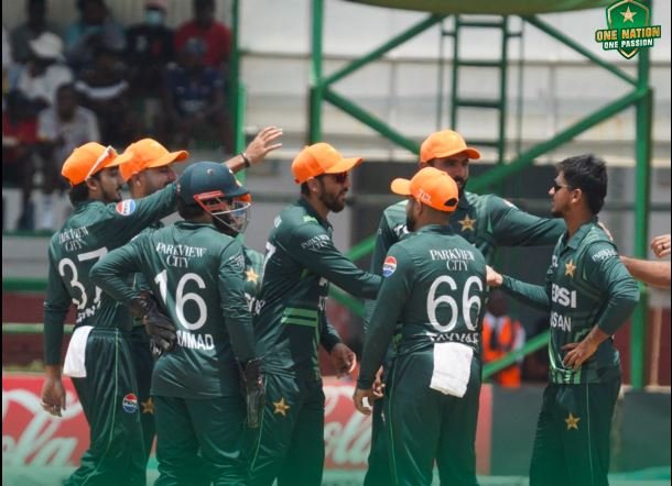 پاکستان نے زمبابوے کے خلاف سیریز 2/1 سے جیت لی،آخری ون ڈے میں زمبابوے کو نناوے رنز سے شکست