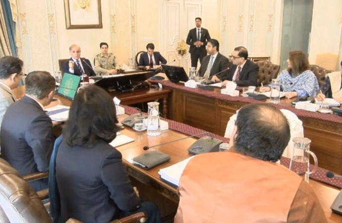 گڈ گورننس،ماہرین کی تعیناتی سے فیصلہ سازی میں بہتری آئیگی،وزیراعظم