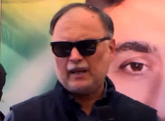 غربت کا خاتمہ حکومت کی اولین ترجیحات میں شامل ہے: احسن اقبال