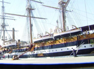 اٹلی کی بحریہ کا تربیتی جہاز تین روزہ خیرسگالی دورے پر کراچی بندرگاہ پر پہنچ گیا