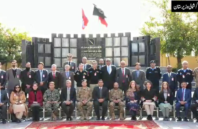 نیشنل سیکیورٹی اینڈ وار کورس کے شرکا کا میران شاہ کا دورہ