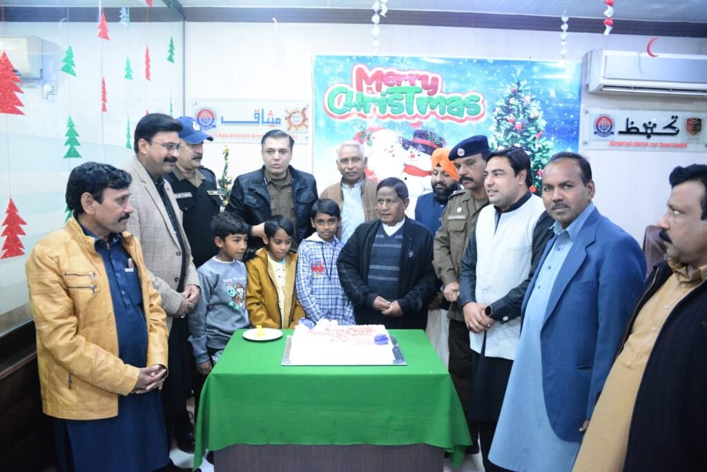 ڈی پی او کیپٹن (ر) بلال افتخار کیانی کی طرف سے مسیحی ملازمان کیلئے کرسمس کی تقریب کا انعقاد