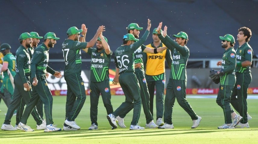 پاکستان نے دوسرے ون ڈے میں جنوبی افریقہ کو 81 رنز سے شکست دے کر سیریز جیت لی