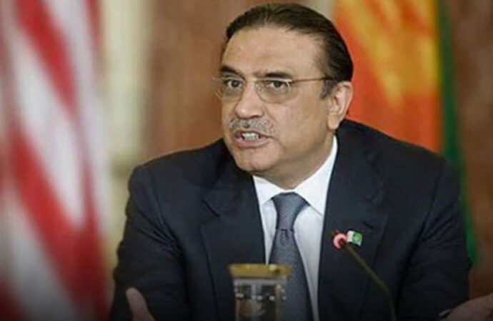 صدرکی چھ بینکوں کو بینک فراڈ کے متاثرین کوادائیگی کی ہدایت