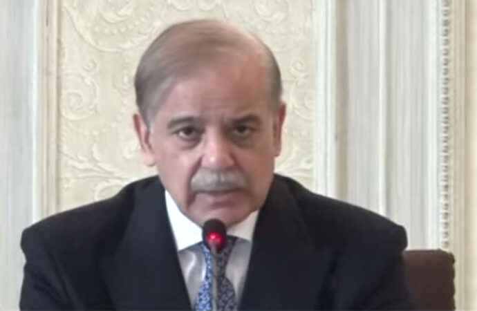 وزیراعظم کا تعلیم کے شعبے میں درپیش چیلنجز سے نمٹنے کیلئے فعال اقدامات پر زور