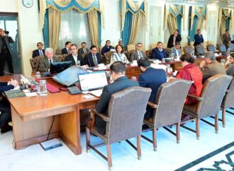 وزیراعظم کا چارجنگ سٹیشنز کے لیے بجلی کی قیمت میں کمی کا خیرمقدم