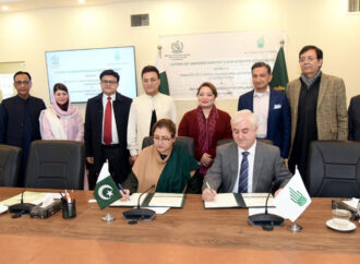 وزارتِ موسمیاتی تبدیلی اور آغا خان فاؤنڈیشن کا دیہی اور ساحلی علاقوں کی ترقی کے لیے تعاون کا معاہدہ