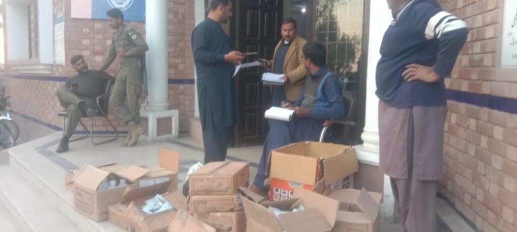 غیر قانونی زرعی ادویات فروخت کرنے والوں کے خلاف کریک ڈاون کا سلسلہ جاری