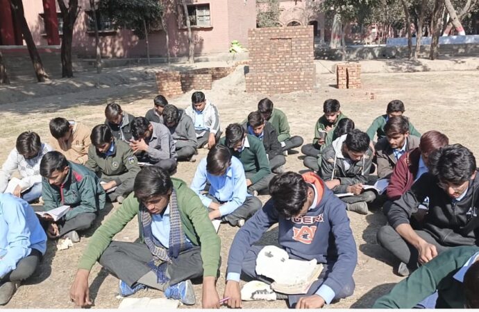 تعلیم کا عالمی دن، جھنگ 6 سو سے زائد اسکولز مختلف سہولیات سے محروم