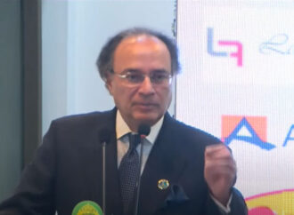 حکومت اور نجی شعبے کے درمیان قریبی تعاون اقتصادی ترقی کے لیے ناگزیر ہے، وزیر خزانہ محمد اورنگزیب