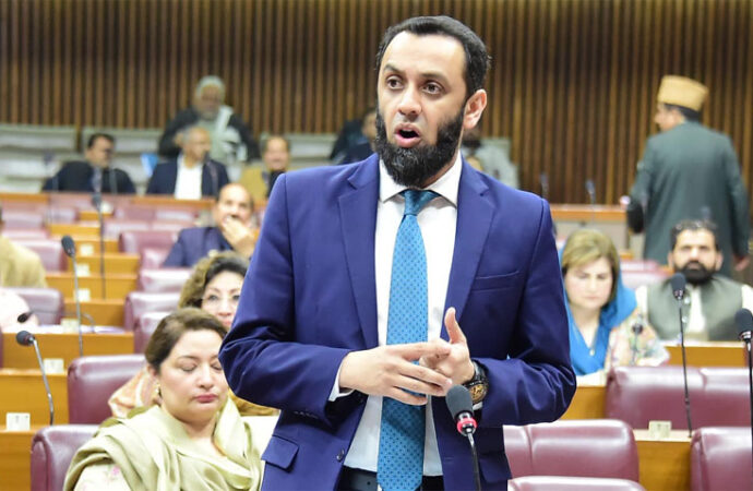 پاکستان میں انسانی سمگلنگ کے خلاف بڑی کارروائی، چار سو سے زائد انسانی سمگلر گرفتار