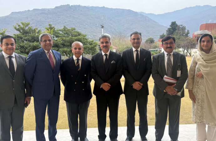 وزیراعظم،چیف جسٹس کا ملک کے معاشی اور سکیورٹی چیلنجز پر تبادلہ خیال