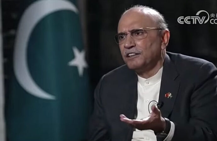 صدر کا چین کے ساتھ تعلقات کو مزید مستحکم کرنے کیلئے پاکستان کے عزم کا اعادہ