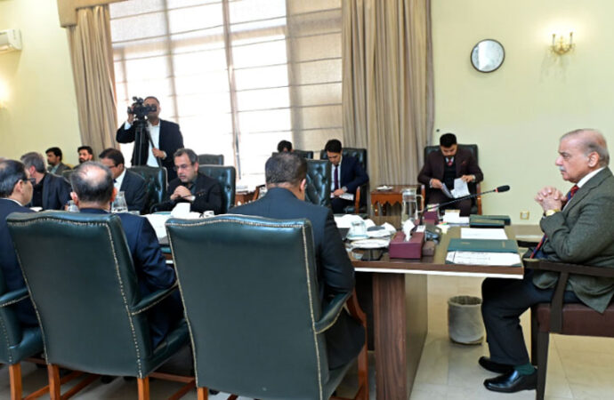 بجلی کے نرخوں میں مزید کمی کے لیے اصلاحات کی جاری ہیں، وزیر اعظم شہباز شریف