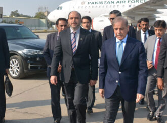 وزیراعظم سرکاری دورے پر آذربائیجان روانہ