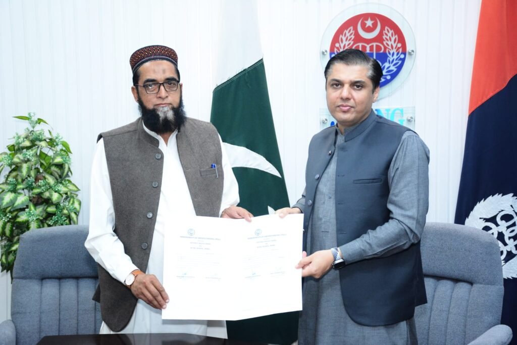جھنگ پولیس کے افسران اور جوانوں کی ویلفئیر کے لیے اقدامات کا سلسلہ جاری ہے۔