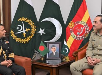 پاکستان اور بنگلہ دیش کی مسلح افواج کے درمیان دفاعی تعاون پر تبادلہ خیال