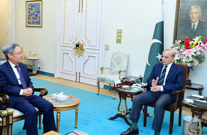 وزیراعظم کا سی پیک کے تحت منصوبوں کی بروقت تکمیل یقینی بنانے پر زور