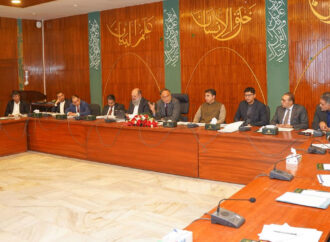 پاکستان کا معاشی مستقبل برآمدات کے تیزرفتار اور پائیدار فروغ پر منحصر ہے:احسن