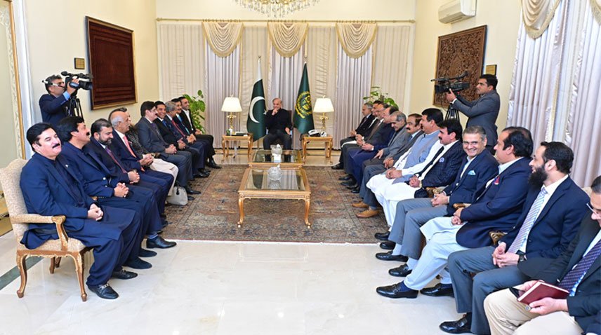 ڈپٹی کمشنر علی اکبر بھنڈر نے مختلف امتحانی مراکز کا دورہ کیا۔