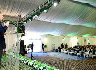 نوجوانوں کو معیاری تعلیم کے مواقع کی یکساں فراہمی اولین ترجیح ہے، وزیراعظم