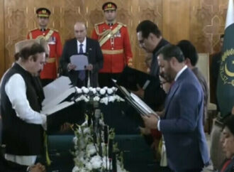 کابینہ میں نئے شامل ہونیوالے وزراء،مشیروں اور معاونین کو قلمدان تفویض