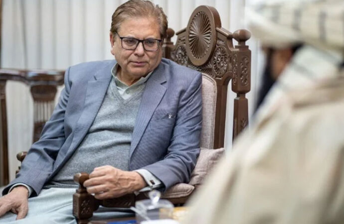 پاکستان کے نمائندہ خصوصی کا دورہ کابل، افغان عبوری حکومت سے دو طرفہ امور پر تبادلہ خیال کریں گے