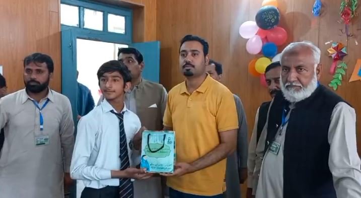ضلع جھنگ کے 950 سپیشل بچوں میں عید گفٹس کی تقسیم کا آغاز کر دیا گی