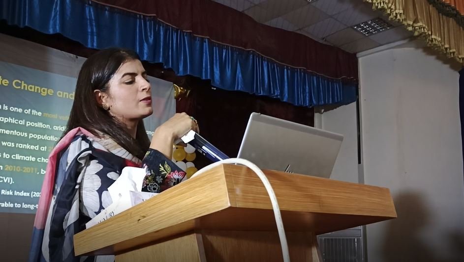 گورنمنٹ پوسٹ گریجویٹ کالج میں شعبہ جغرافیہ کی جانب سے موسمیاتی تبدیلیوں سے سمینار کا انعقاد کیا