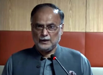 پائیدارترقی کیلئے امن،سیاسی استحکام اوراصلاحات ناگزیرہیں،احسن اقبال