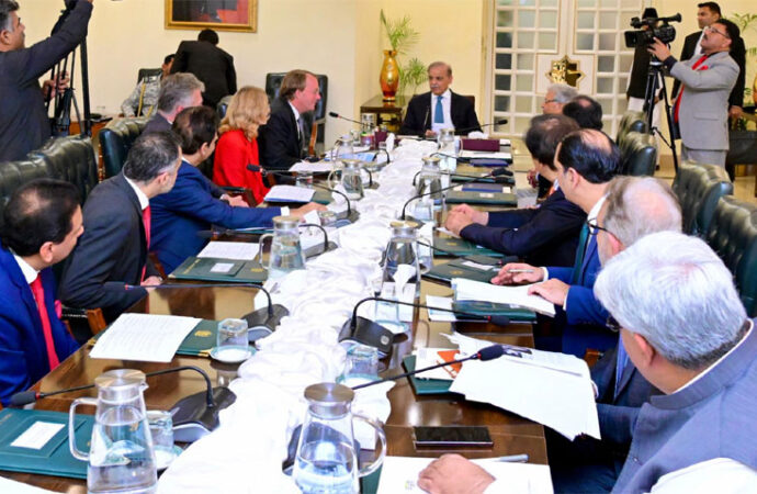 وزیرِاعظم شہباز شریف سے ڈچ کمپنی “رائل فریز لینڈ کمپینا” اور اینگرو پاکستان کے وفد کی ملاقات