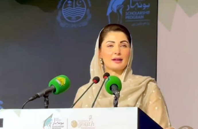 آزاد کشمیر،گلگت بلتستان اورخیبر پختونخوا کے ہونہار طلبہ کیلئے لیپ ٹاپ، سکالرشپس کا اعلان