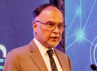 اُڑان پاکستان پروگرام کے ساتھ ملک میں ترقی کے نئے دور کا آغاز ہوگا،احسن اقبال