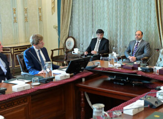 وزیراعظم کا عالمی شپنگ کمپنی کی پاکستان میں 2 بلین ڈالر کی سرمایہ کاری کا خیر مقدم