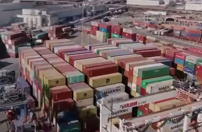 مارچ میں اضافی حسابات جاریہ ایک ارب بیس کروڑ ڈالر کی سطح پر پہنچ گئے