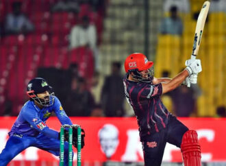 پی ایس ایل 10:کراچی کنگز نے ملتان سلطانز کو چار وکٹوں سے شکست دیدی