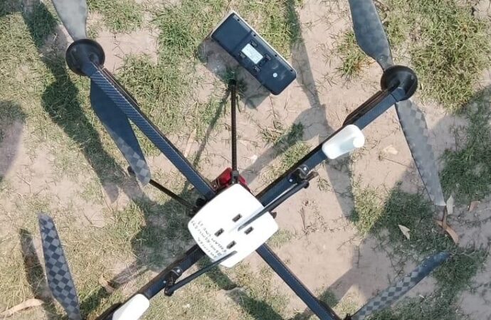 پاک فوج نے فضائی حدود کی خلاف ورزی پربھارتی کواڈ کاپٹرمارگرایا