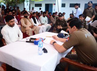 ڈی پی او کیپٹن (ر) بلال افتخار کیانی کی تھانہ اٹھارہ ہزاری میں کھلی کچہری