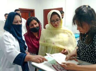 اسسٹنٹ کمشنر شورکوٹ شازیہ رحمان نے تحصیل ہیڈکوارٹر ہسپتال کا دورہ کیا