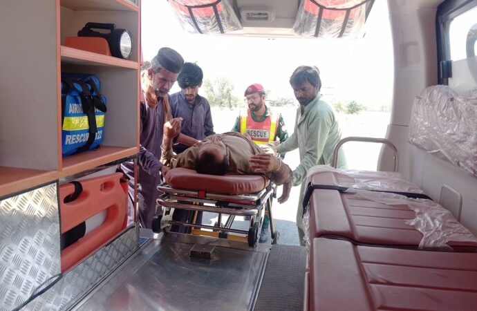 موضع لئو ، چنڈ بھروانہ سرگودھا روڈ پر فائرنگ کا واقعہ پیش آیا جس میں دو افراد زخمی ہو گئے