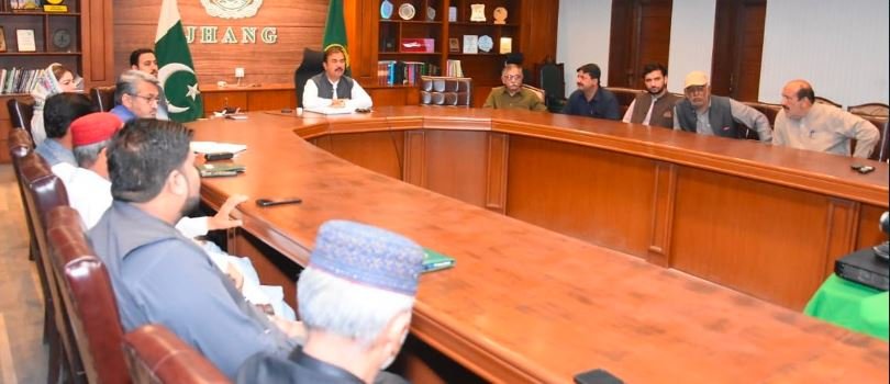 عوام کو ناجائز منافع خوروں کے رحم و کرم پر ہرگز نہیں چھوڑا جاسکتا۔ڈپٹی کمشنر