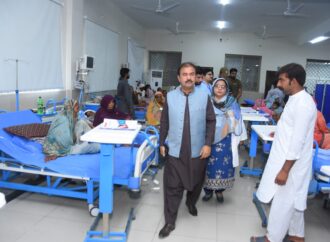 ڈپٹی کمشنر علی اکبر بھنڈرنے ڈسٹرکٹ ہیڈ کوارٹر ہسپتال کا دورہ کیا