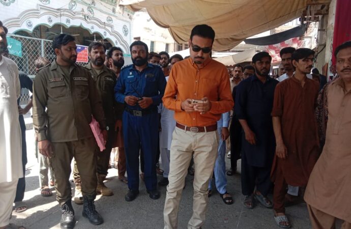 تجاوزات کے خلاف ضلعی انتظامیہ کا آپریشن جاری