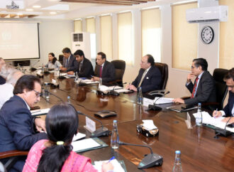 وزیر خزانہ کا شفاف و ترقیاتی اقتصادی پالیسیوں کے عزم کا اعادہ