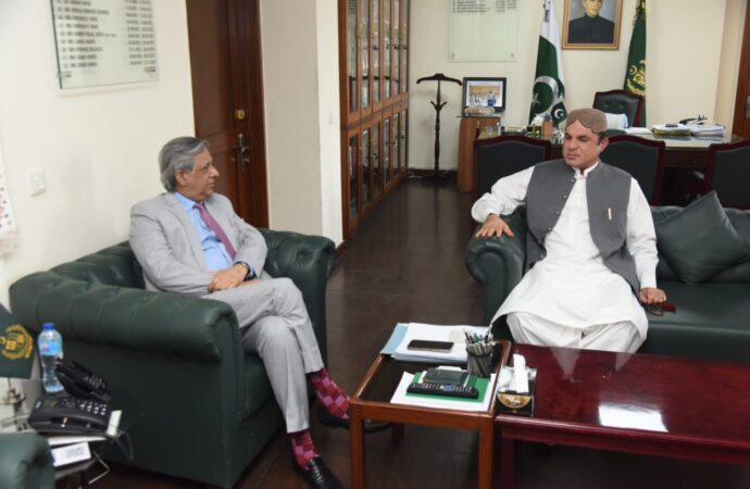 وفاقی وزیر قانون کی بلوچستان کو قانون سازی اور گورننس میں مکمل تعاون کی یقین دہانی