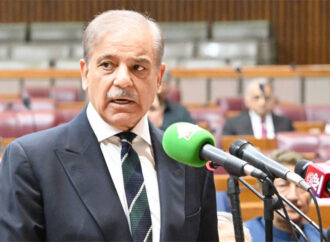 وزیراعظم کا بھارتی جارحیت کا فیصلہ کن جواب دینے پر مسلح افواج کو خراج تحسین